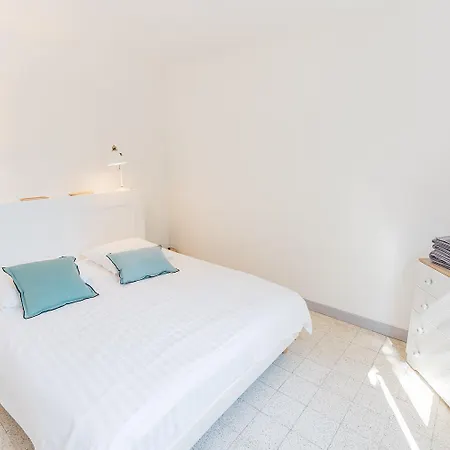 Chateau De Campuget Willa Manduel